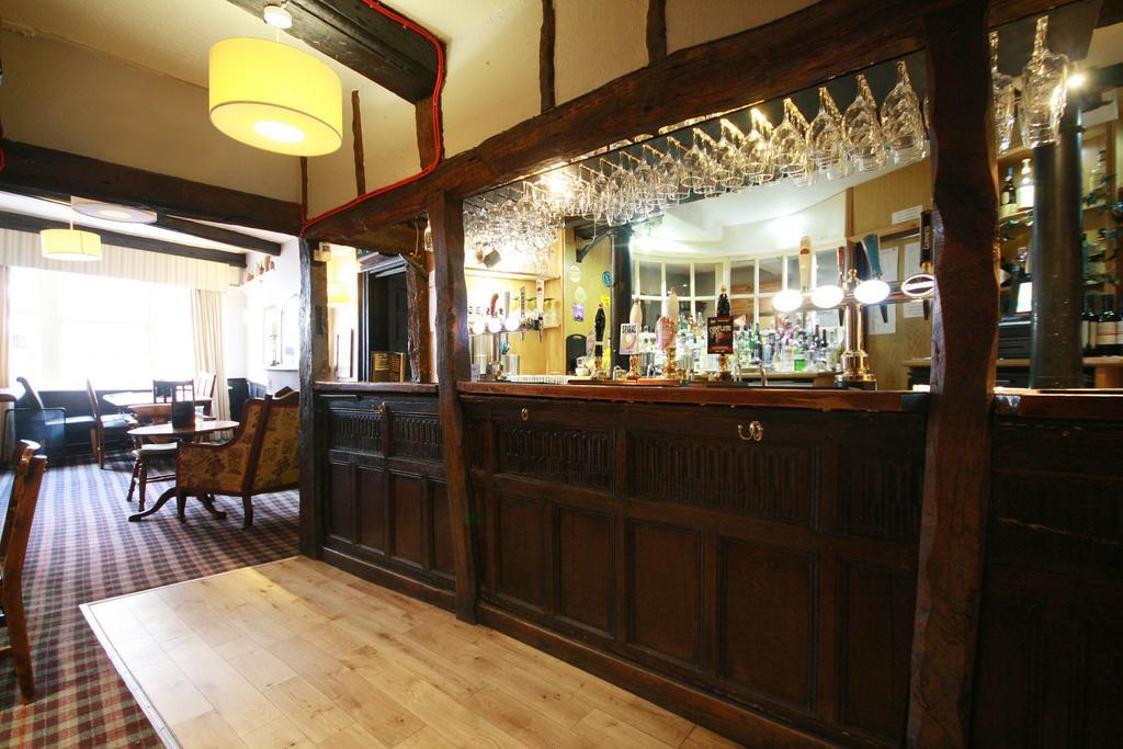 Crown Inn 3*