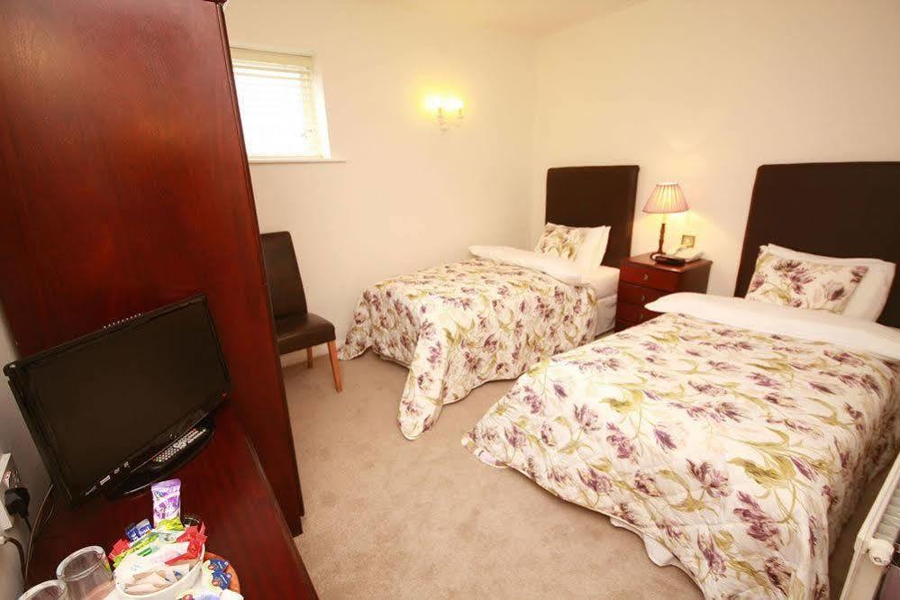 Crown Inn 3*